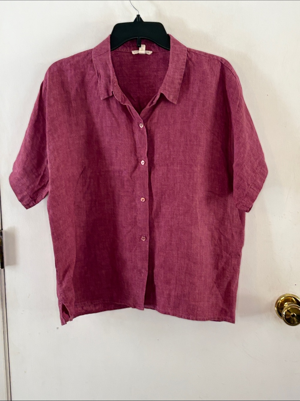 Eileen Fisher purple organic linen short sleeve button down shirt Size Medium